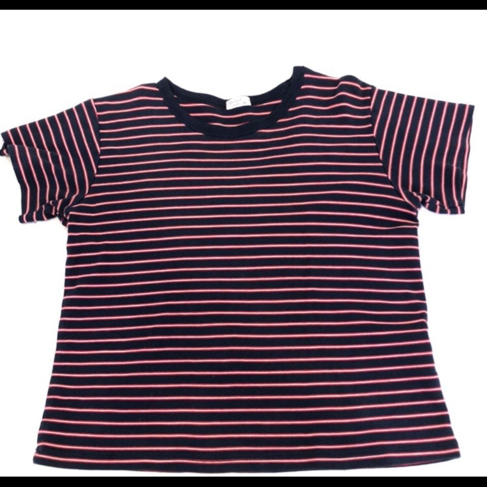 red, blue, and white striped t-shirt